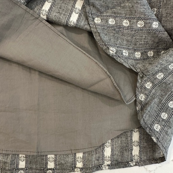 Max Studio XS Shift Dress Grey Patterned V Neck Collared Button NWOT - Picture 5 of 10